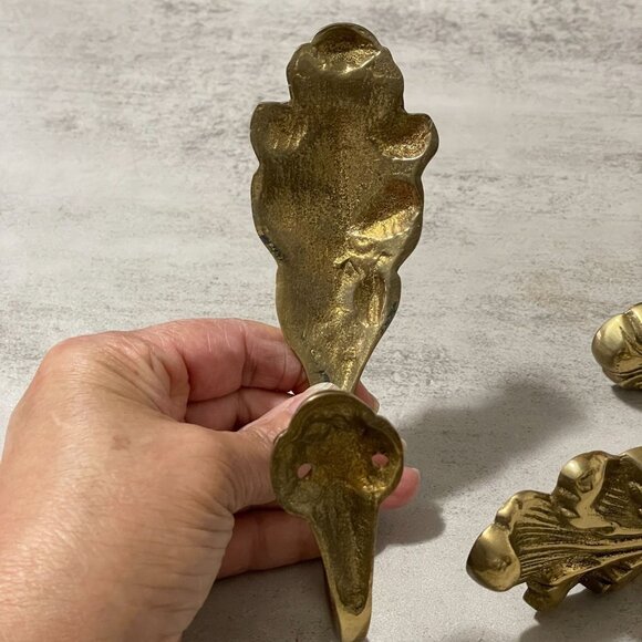 Vintage Two Piece Set Pair Solid Cast Brass Rococo Feather Curtain Tie Backs 10" - Picture 7 of 8